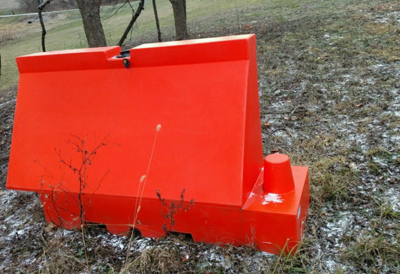 Water Filled Containment Barrier 48 Barriers